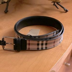 Burberry belt